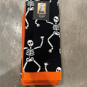 Cynthia Rowley CURIOUS set of 2 Black/white Skeleton Towels💀 & 1 Orange towel🎃